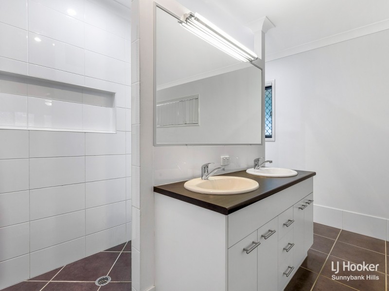 16 Joan Court, Calamvale QLD 4116