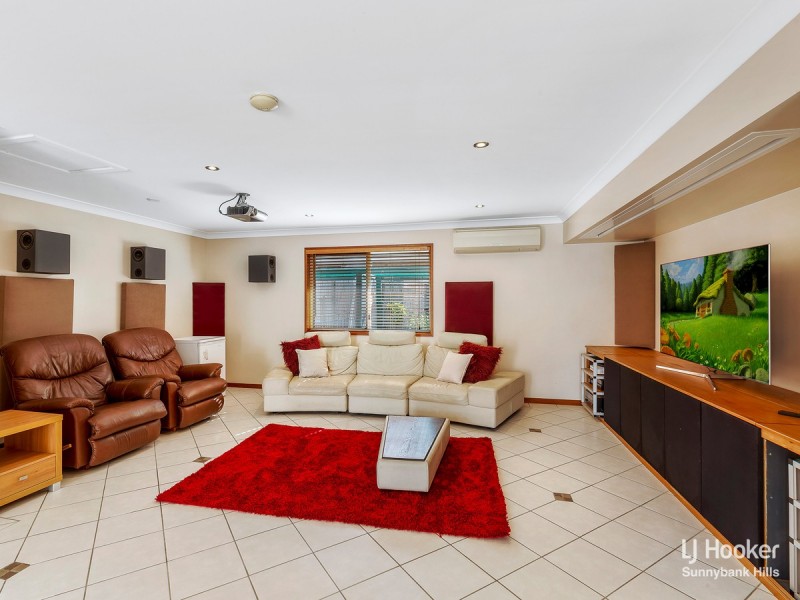 26 Bannockburn Crescent, Parkinson QLD 4115