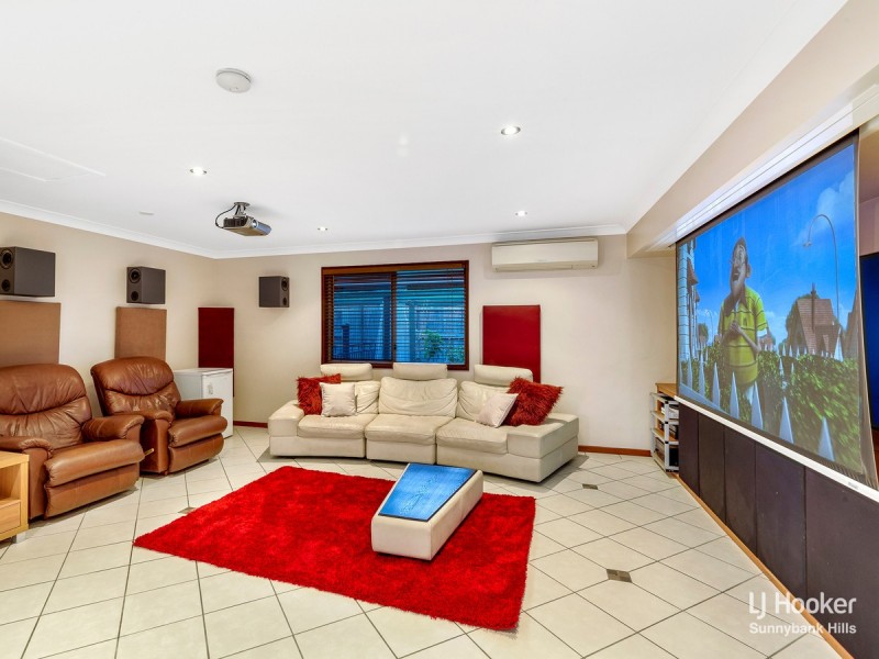 26 Bannockburn Crescent, Parkinson QLD 4115