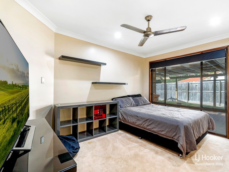 26 Bannockburn Crescent, Parkinson QLD 4115
