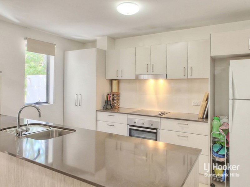 1108/8 Win Street, Eight Mile Plains QLD 4113