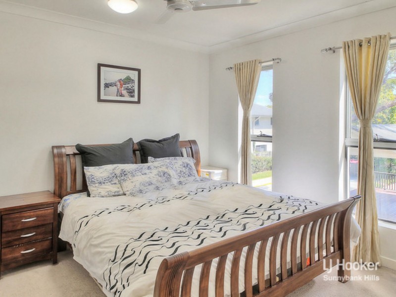 1108/8 Win Street, Eight Mile Plains QLD 4113