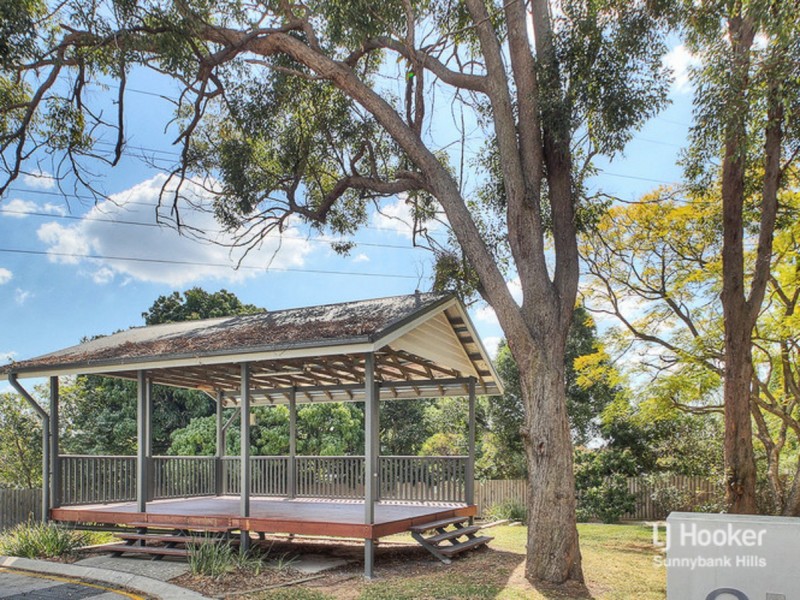 1108/8 Win Street, Eight Mile Plains QLD 4113