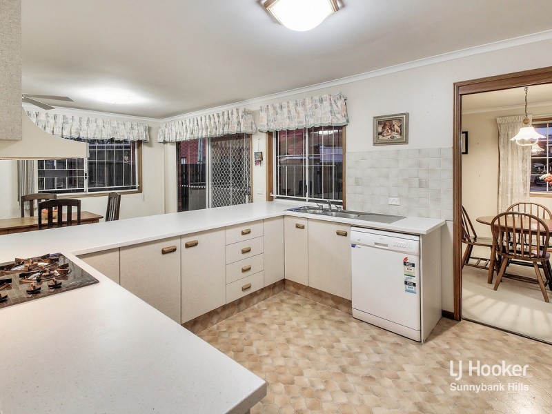 4 Koola Street, Wishart QLD 4122