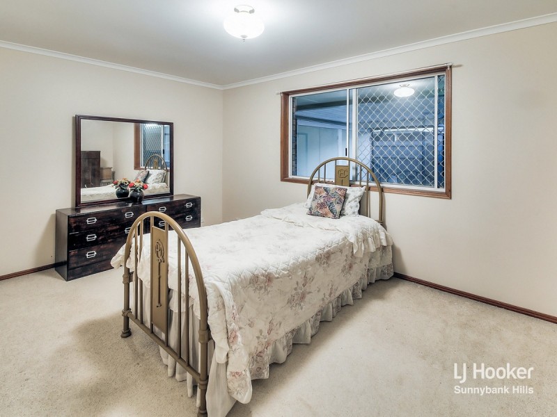 4 Koola Street, Wishart QLD 4122