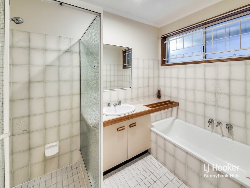 4 Koola Street, Wishart QLD 4122