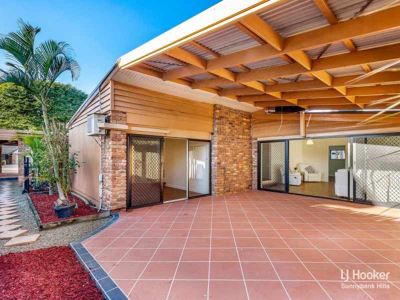 3 Betula Place, Sunnybank Hills QLD 4109