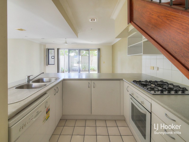 9/17 Fairlawn Street, Nathan QLD 4111