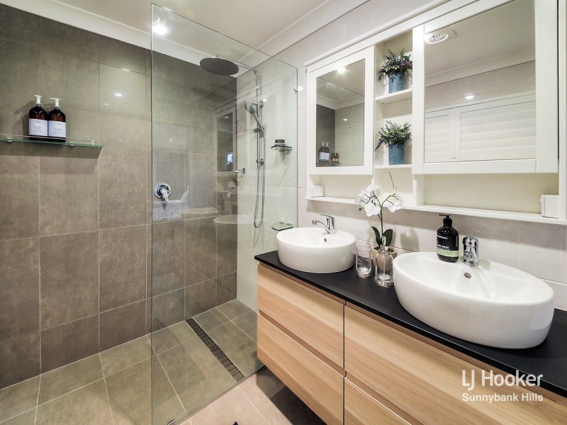 12 Damask Street, Sunnybank Hills QLD 4109