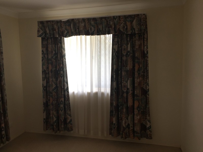 16 Carnation Crescent, Calamvale QLD 4116