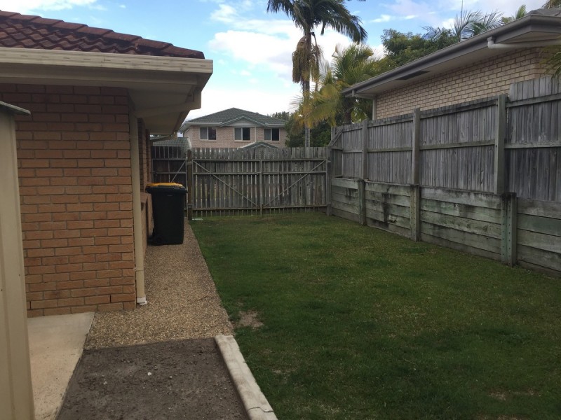 16 Carnation Crescent, Calamvale QLD 4116