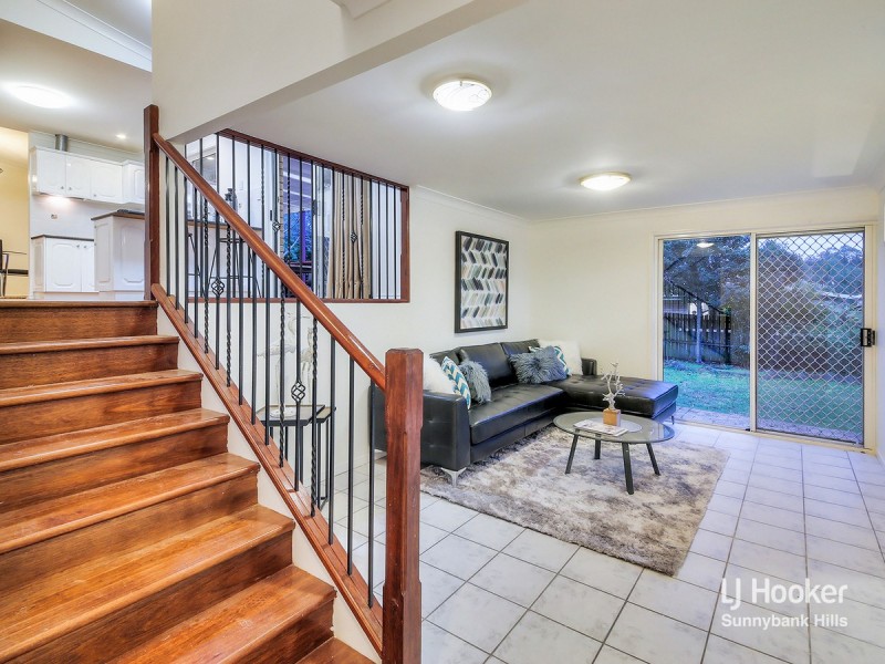 11 Boronia Close, Calamvale QLD 4116