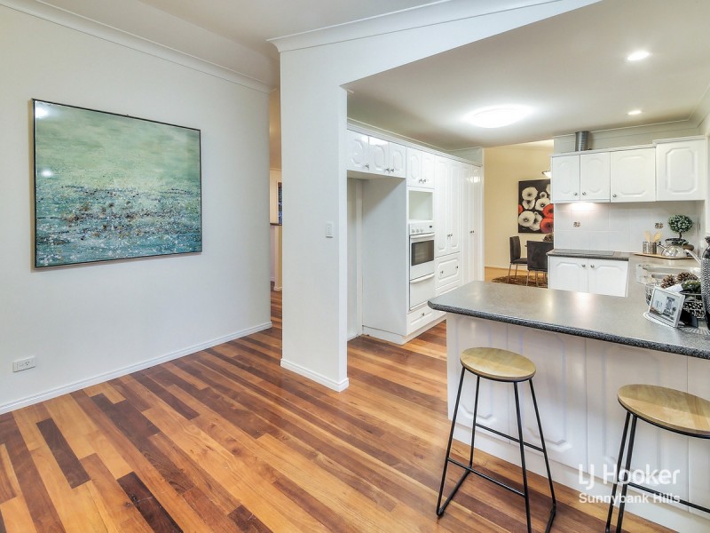 11 Boronia Close, Calamvale QLD 4116