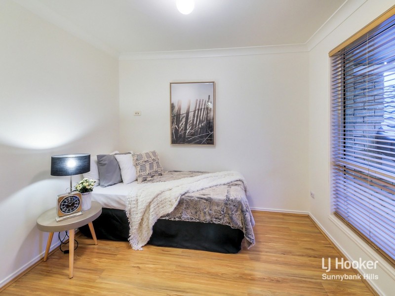 11 Boronia Close, Calamvale QLD 4116