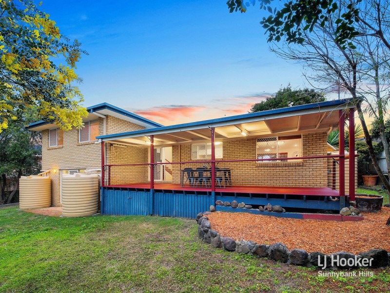 11 Boronia Close, Calamvale QLD 4116