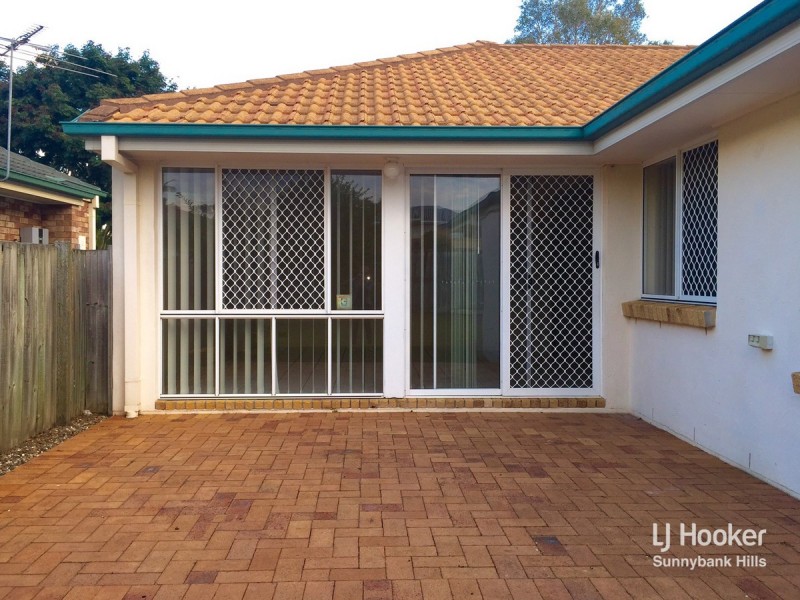 15 Emerald Place, Runcorn QLD 4113