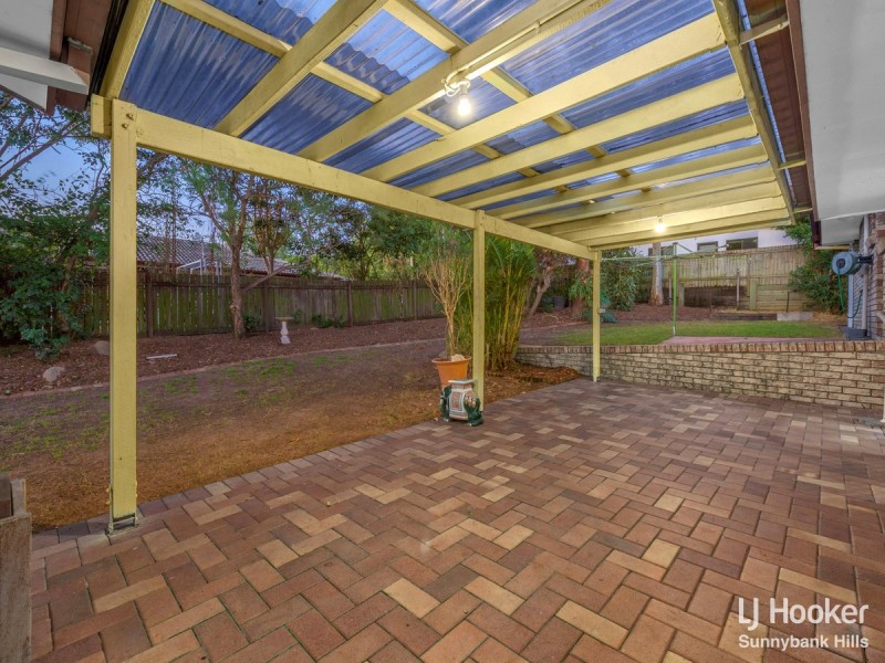 18 Coolidge Court, Stretton QLD 4116