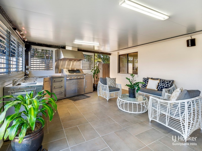 90 Ulinga Crescent, Parkinson QLD 4115