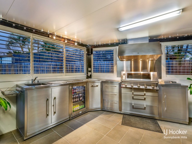 90 Ulinga Crescent, Parkinson QLD 4115