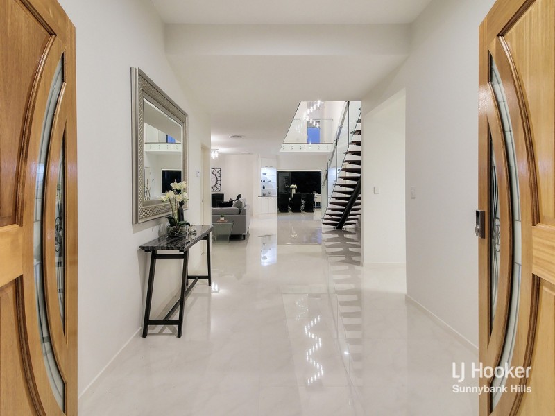 10 Chalmers Place, Sunnybank QLD 4109