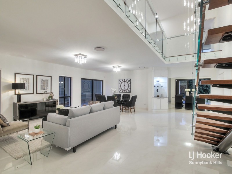 10 Chalmers Place, Sunnybank QLD 4109