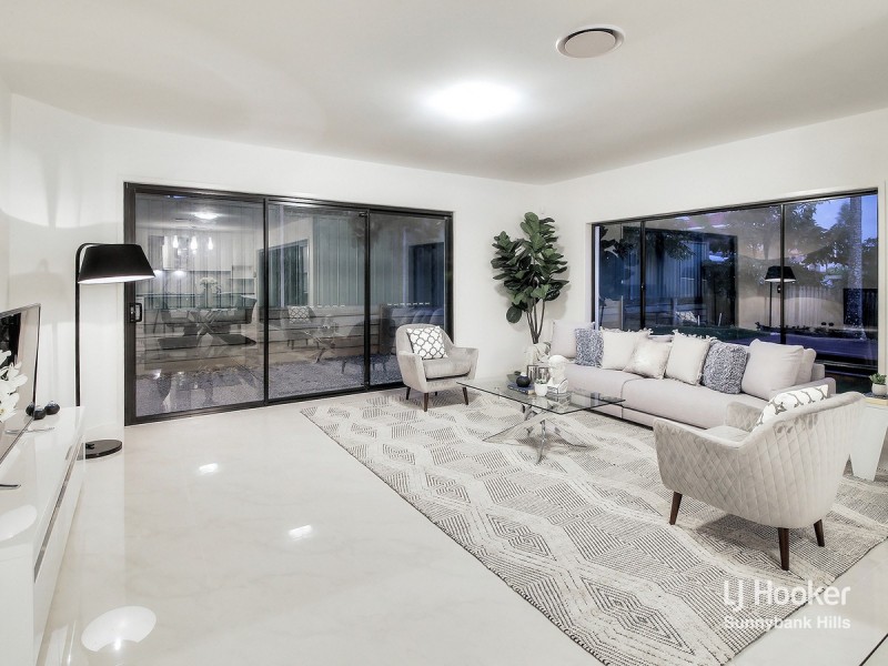 10 Chalmers Place, Sunnybank QLD 4109