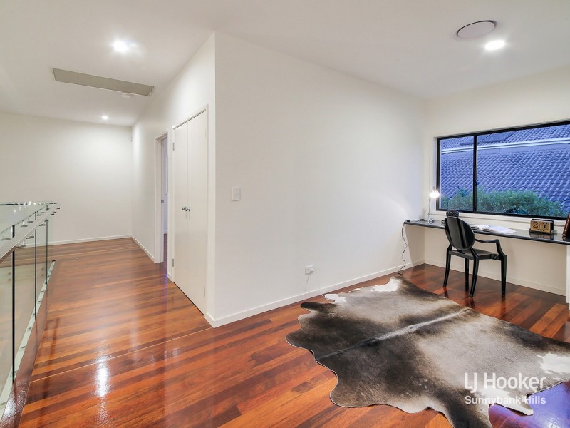 10 Chalmers Place, Sunnybank QLD 4109