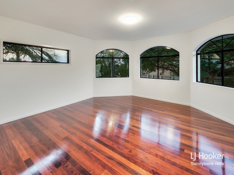 10 Chalmers Place, Sunnybank QLD 4109