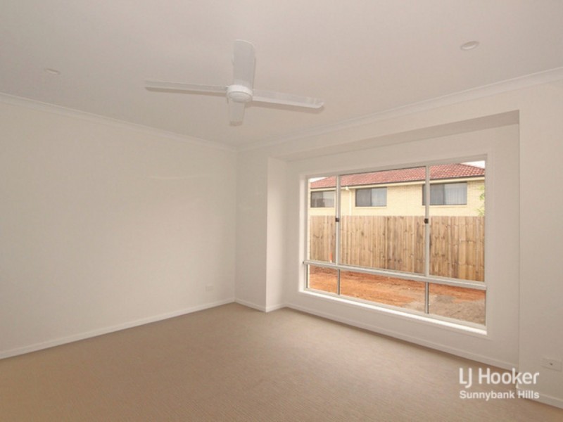 16 Parkway Street, Kuraby QLD 4112