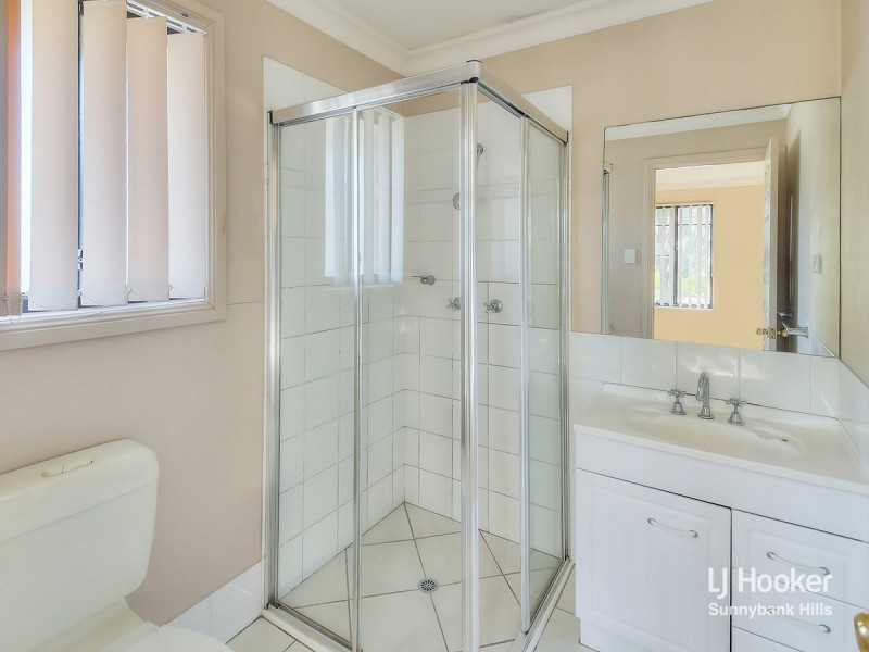 12 Tuckeroo Place, Sunnybank Hills QLD 4109