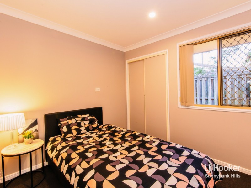 33 Lewis Place, Calamvale QLD 4116