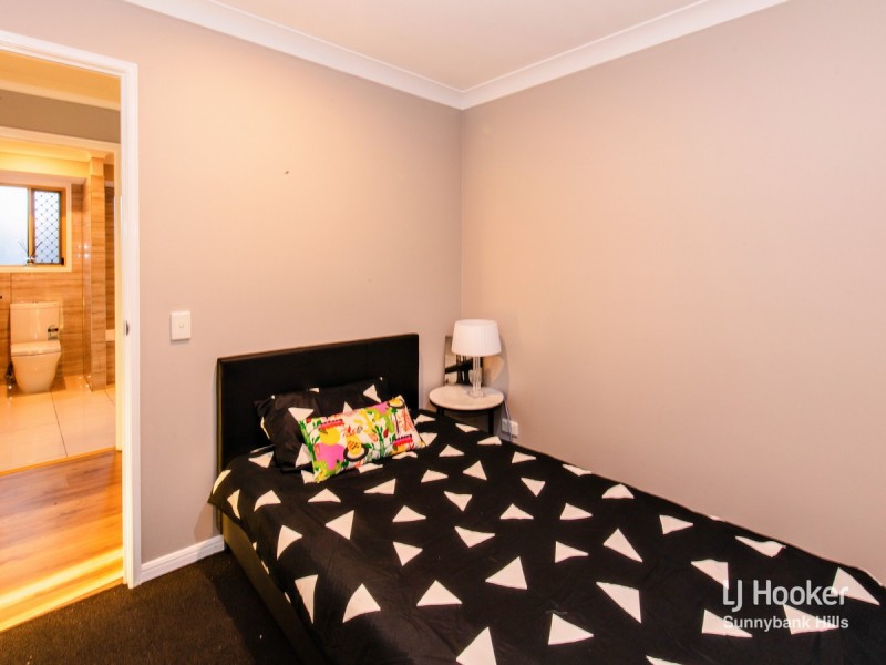 33 Lewis Place, Calamvale QLD 4116