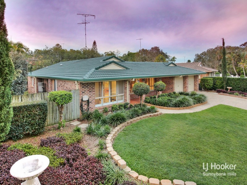 4 Allara Place, Eight Mile Plains QLD 4113