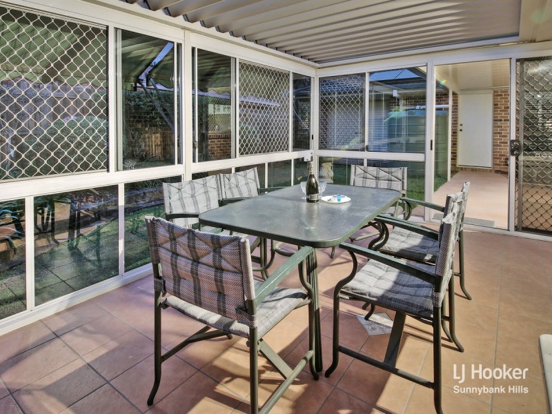 4 Allara Place, Eight Mile Plains QLD 4113