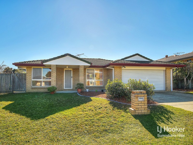 30 Lewis Place, Calamvale QLD 4116