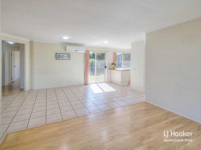 30 Lewis Place, Calamvale QLD 4116