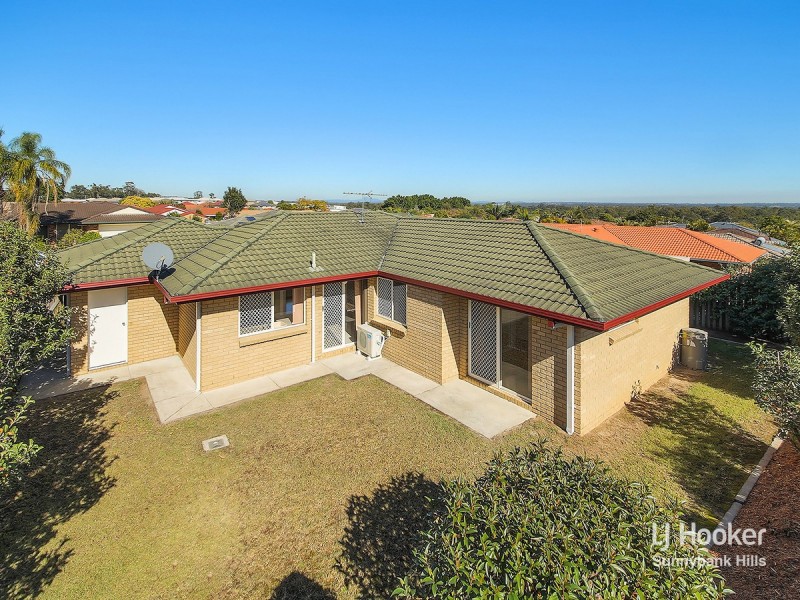 30 Lewis Place, Calamvale QLD 4116