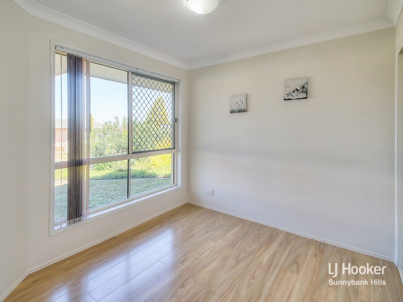 30 Lewis Place, Calamvale QLD 4116