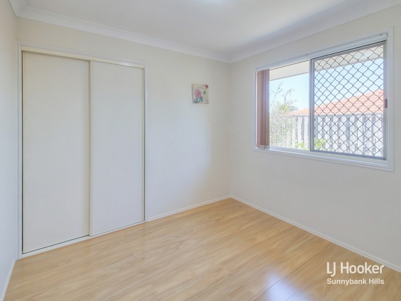 30 Lewis Place, Calamvale QLD 4116
