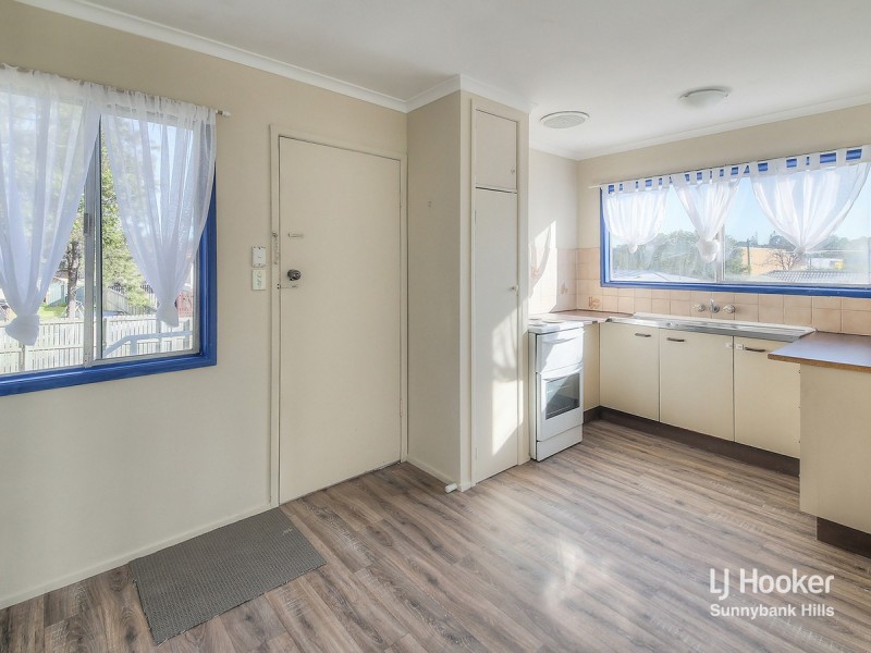 10 Naroo Street, Logan Central QLD 4114