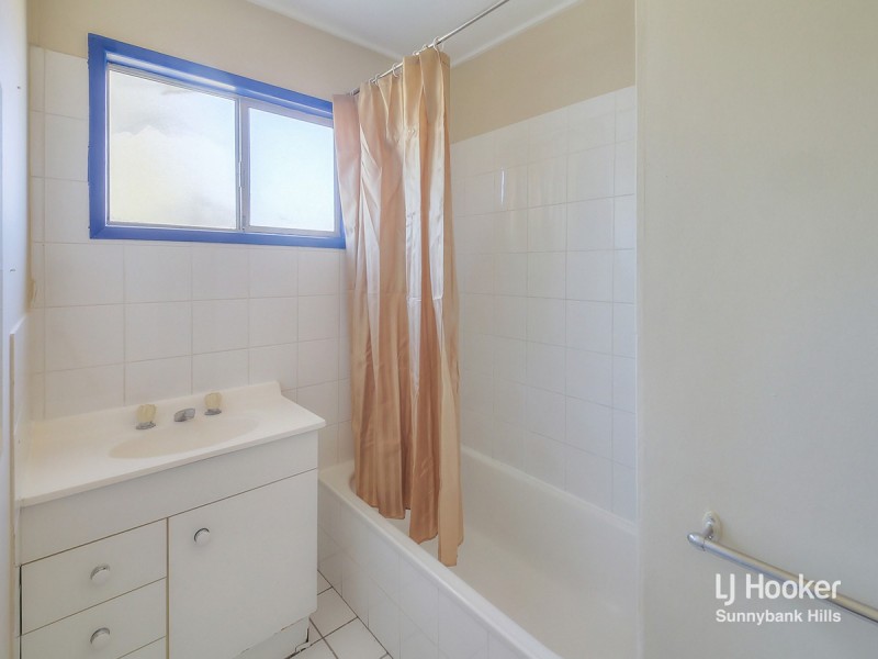 10 Naroo Street, Logan Central QLD 4114
