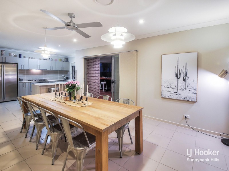 12 Joan Court, Calamvale QLD 4116