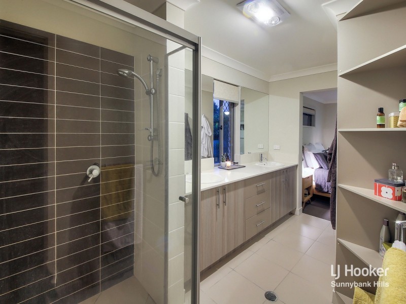 12 Joan Court, Calamvale QLD 4116