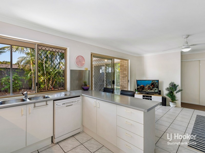 81 Hamish Street, Calamvale QLD 4116