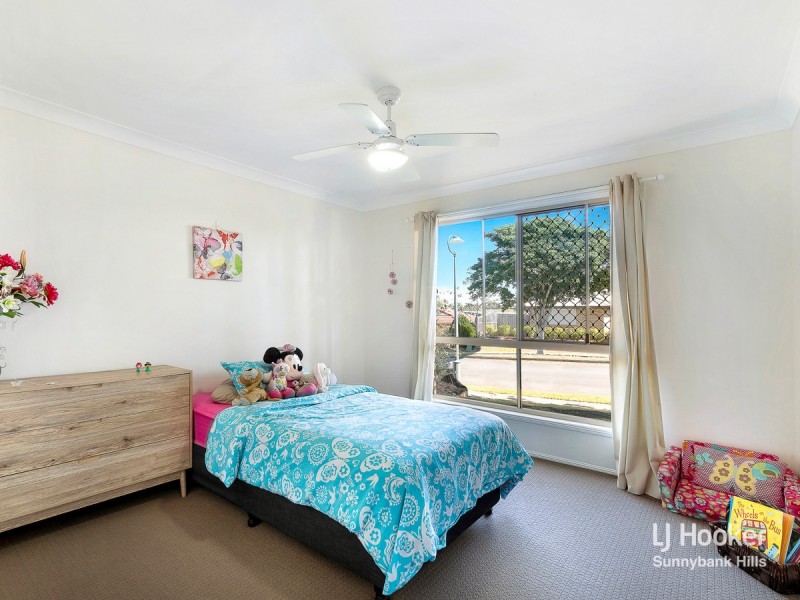 81 Hamish Street, Calamvale QLD 4116