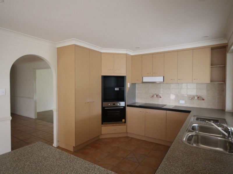 388-400 Green Road, Crestmead QLD 4132