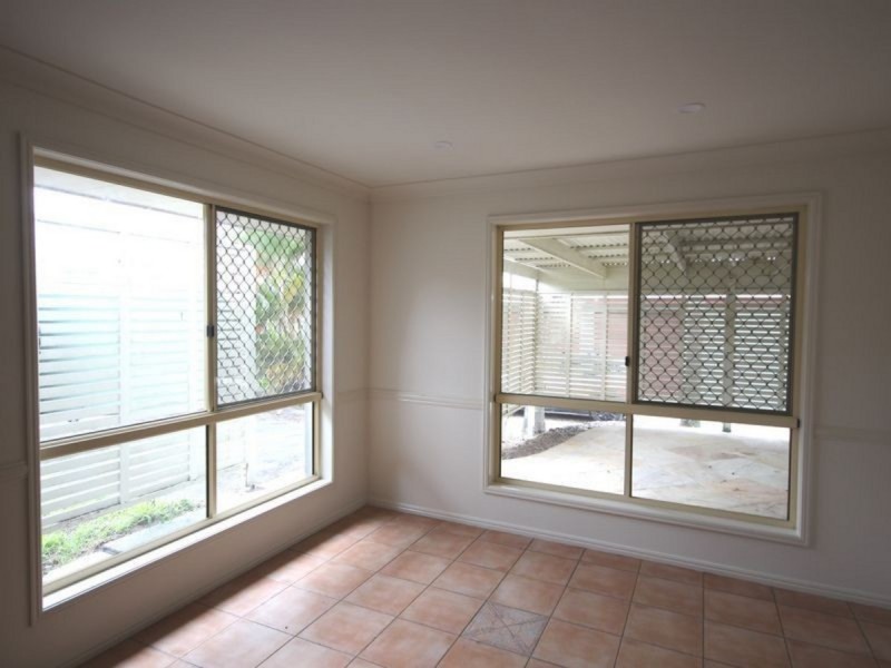 388-400 Green Road, Crestmead QLD 4132