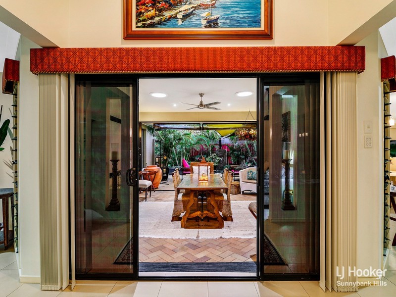 5 Preston Court, Calamvale QLD 4116