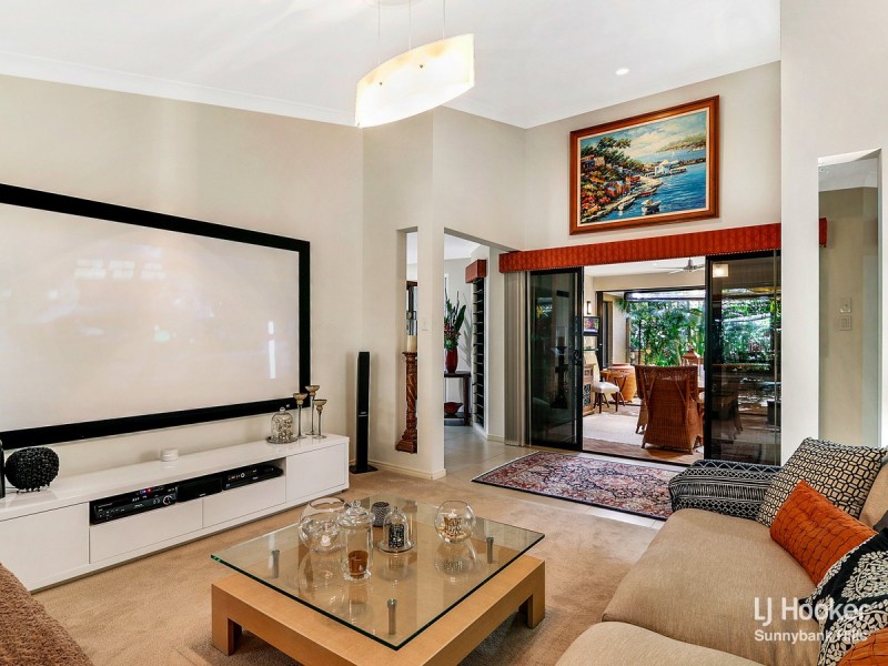 5 Preston Court, Calamvale QLD 4116