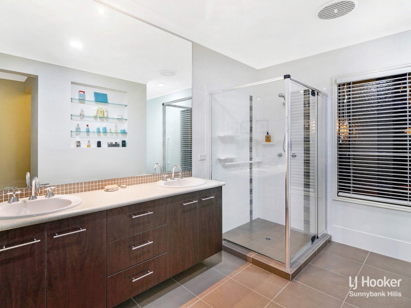 5 Preston Court, Calamvale QLD 4116